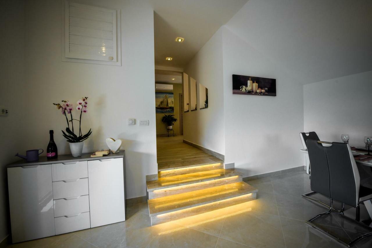 Cambi Lux Apartment Otok  Extérieur photo